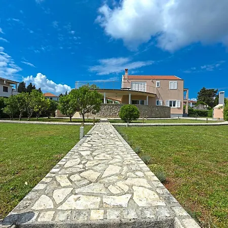 Apartament 2 Bedroom Cozy In